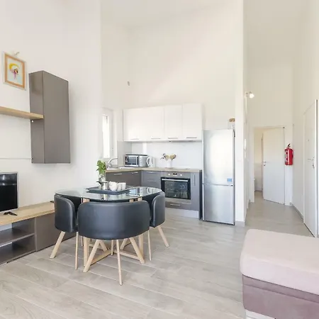 Endless Summer Apartamento Srima