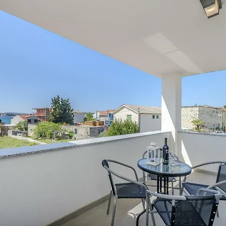 Endless Summer Apartament